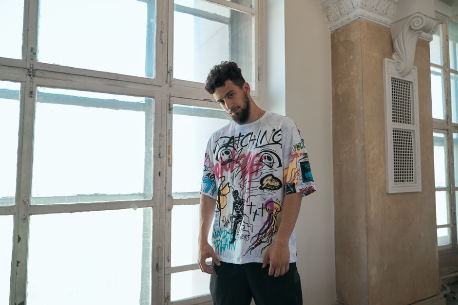 heavyweight streetwear tees: urban style unleashed
