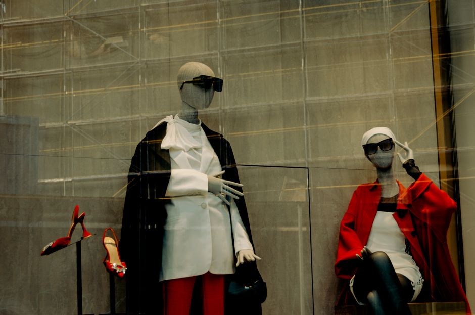 luxury streetwear aesthetic: where opulence meets urban